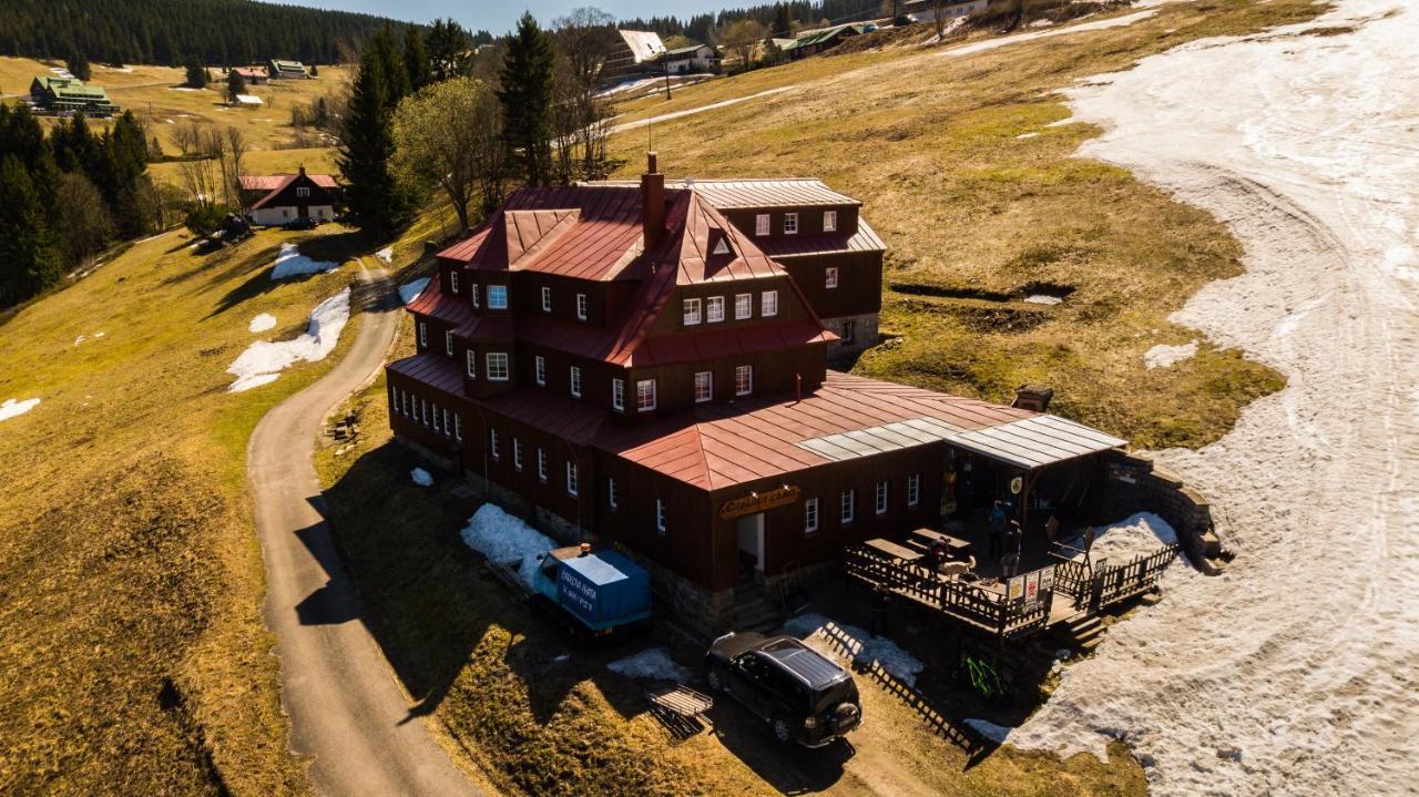 Capkova Chata Hotel Pec pod Sněžkou Exterior foto